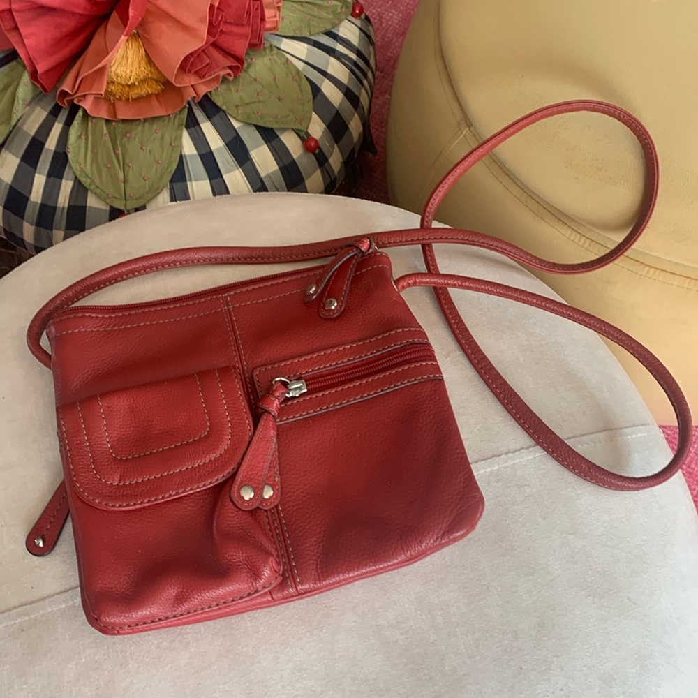 AMA-zing Tiganello shoulder bag!